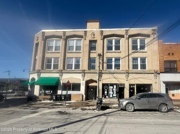 106 Delaware Ave #2-D, Olyphant, PA 18447