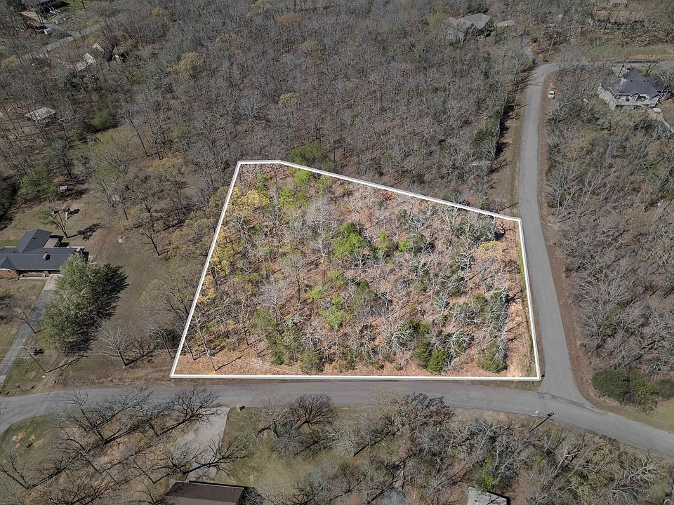 1st image of 20 Kelly Ct
