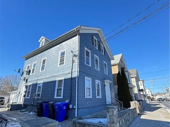 580 Lonsdale Ave, Central Falls, RI 02863