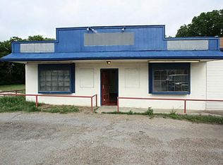 503 N 4th St, Wills Point, TX 75169
