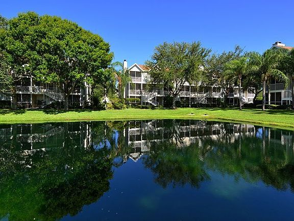 5th image of 850 S Tamiami Trl APT 821