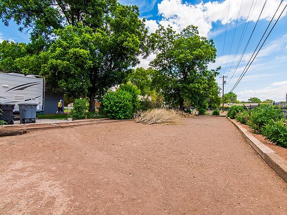 4th image of 3041 Santa Clara Dr