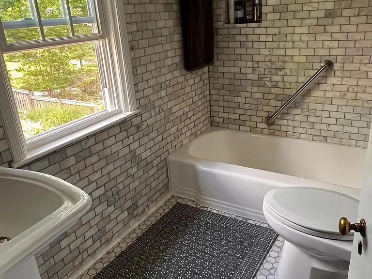 4027 Deepwood Rd — Photo 15