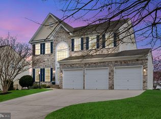 5004 Taylor Ln, Ellicott City, MD 21043