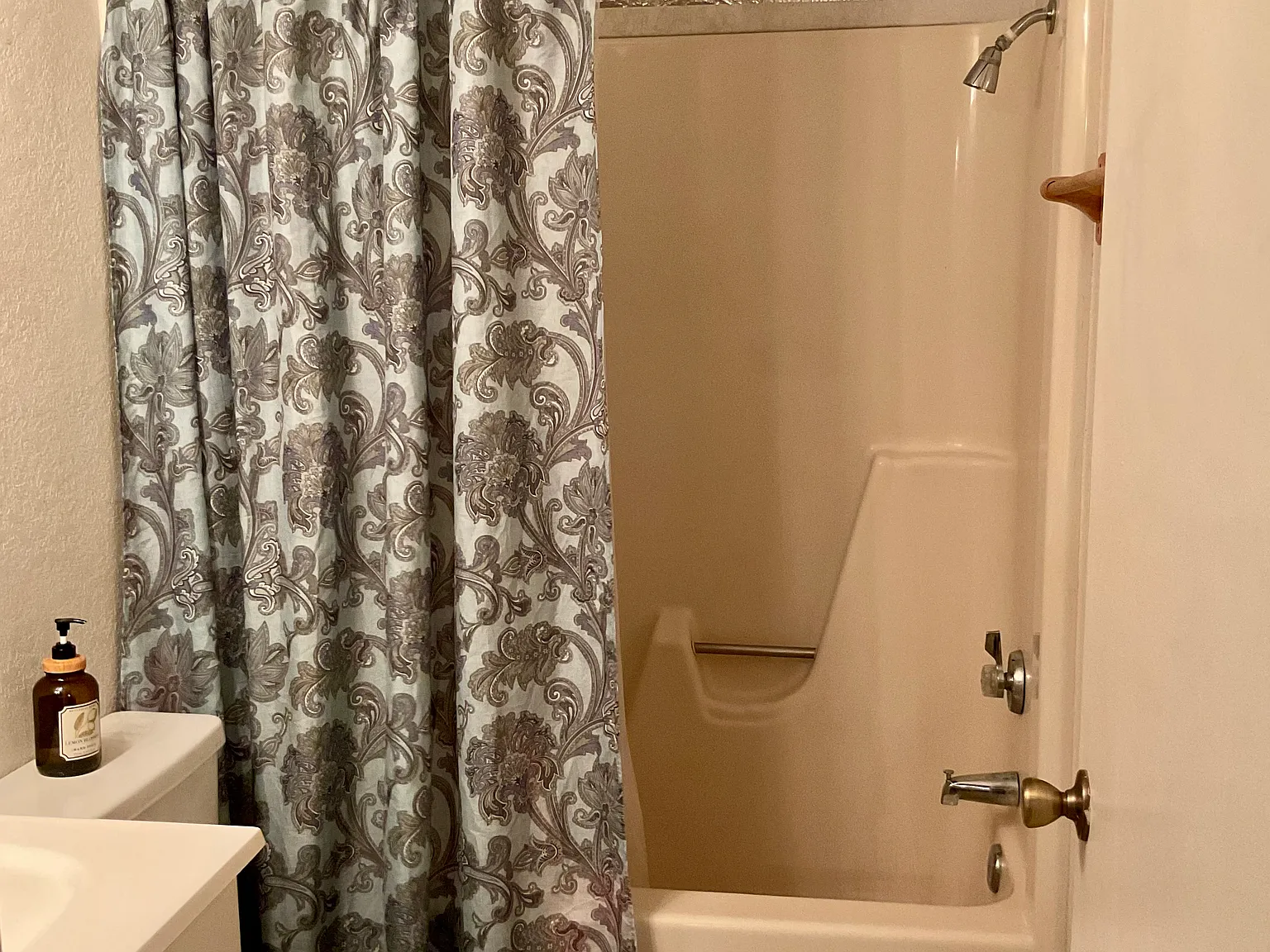 3 bed, 1412 sqft, $700 — Photo 4