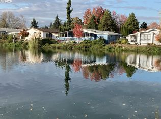 1800 Lakewood Ct Space 140, Eugene, OR