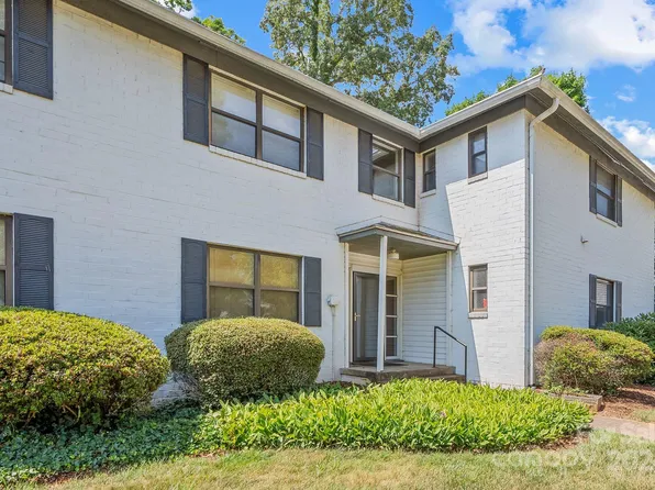 615 Biltmore Ave APT F12, Asheville, NC 28803