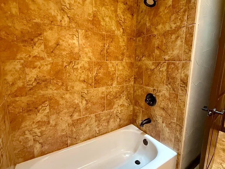 7331 Brays Landing Dr — Photo 29