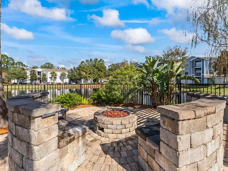 Eden's Edge Apartments — Photo 7