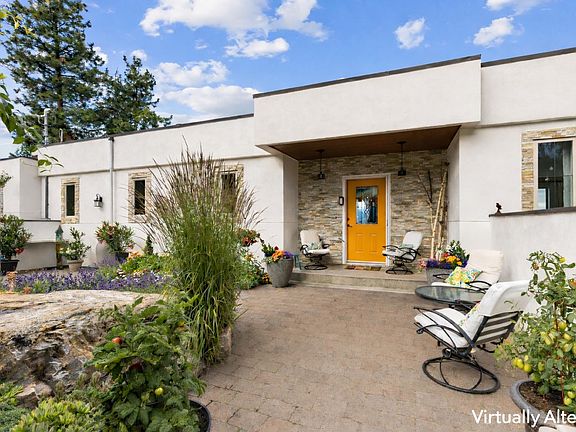 2nd image of 2286 Carmi Rd