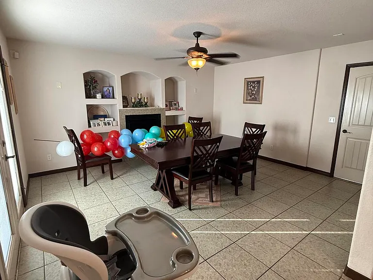 11333 Manuel Moreno Dr — Photo 10