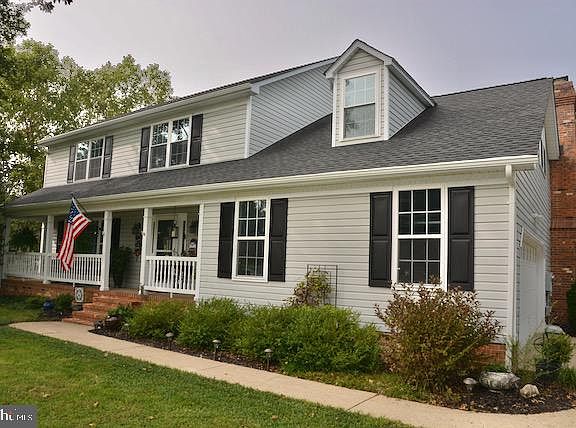 2nd image of 92 Cleremont Dr