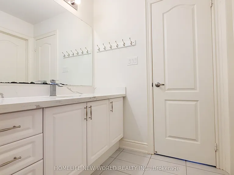 28 Fallharvest Way — Photo 22