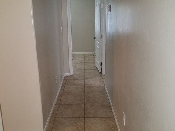 4th image of 643 R St #A