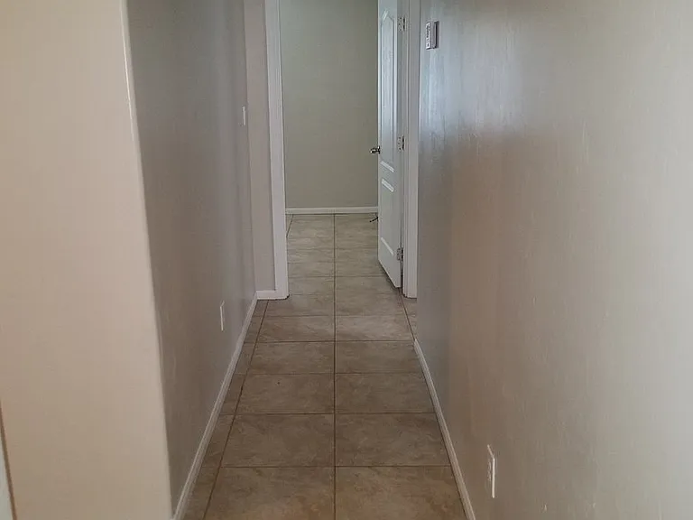 643 R St — Photo 4