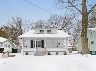 868 Hollywood St NE, Grand Rapids, MI 49505