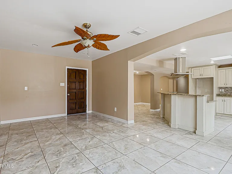 6115 Tesuque Dr — Photo 11