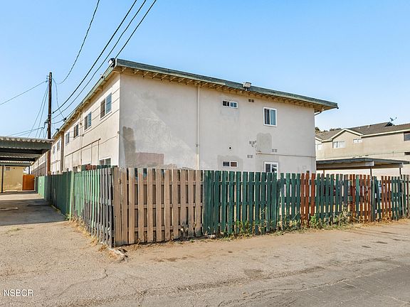 5th image of 450 Hill St