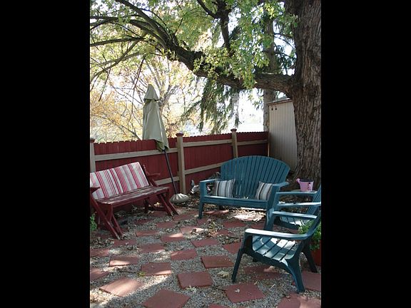 3rd image of 1834 S Derexa Dr