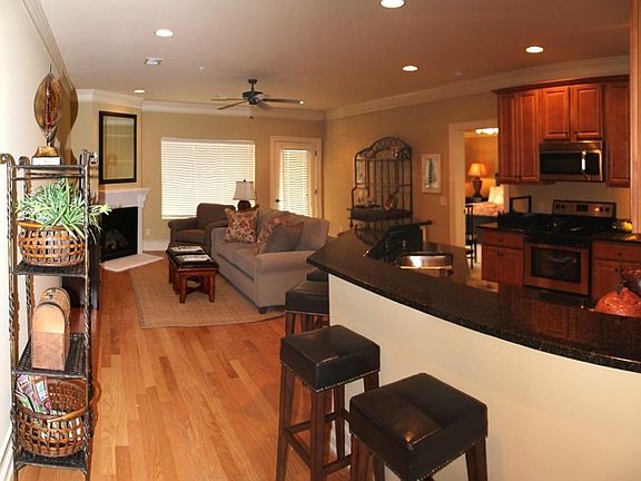 4th image of 44 Stoneview Summit Ct Unit 4105