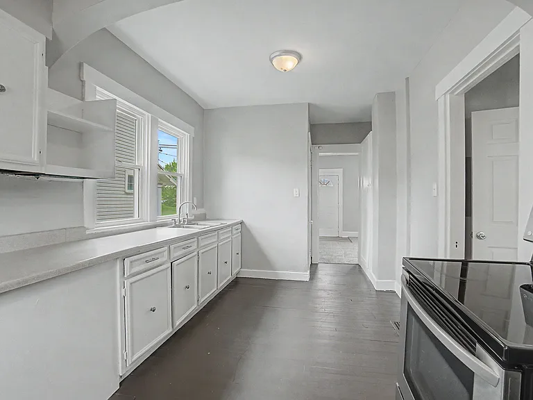 2600 Wayne Ave — Photo 22