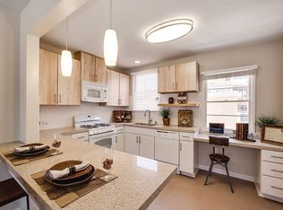 1421 Elkgrove Cir APT 1, Venice, CA 90291
