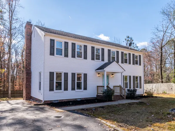 9621 Peppertree Dr, Henrico, VA 23238