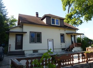 609 N 2nd St, Alma, WI 54610