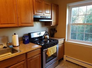 250 Ridge Pike APT 257C, Lafayette Hill, PA 19444