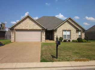 24 Farestone Cv, Jackson, TN 38305