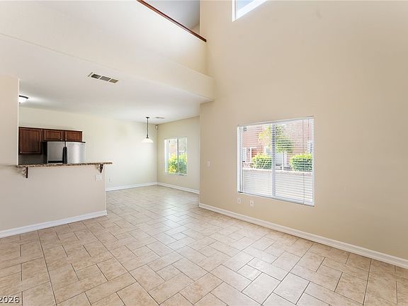 5th image of 10563 Gold Shadow Ave