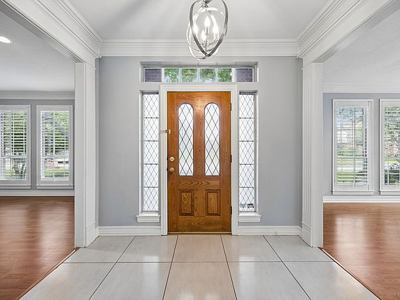 2nd image of 3508 Sandy Trail Ln