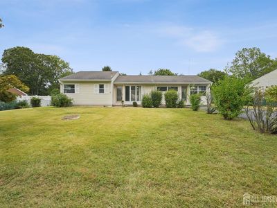 80 Kendall Rd S, Kendall Park, NJ, 08824