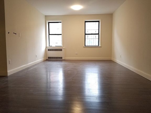 4th image of 395 Ocean Ave APT 1L