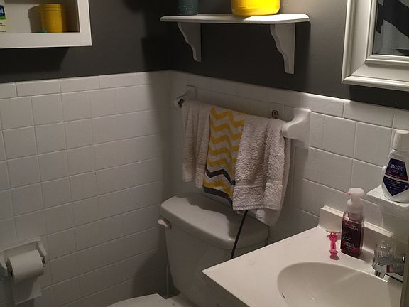 5th image of 1112 Forest Park Ln