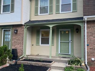 8409 Cedar Falls Ct, Springfield, VA 22153