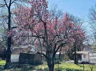 556 Anne St, Huntingdon Valley, PA 19006