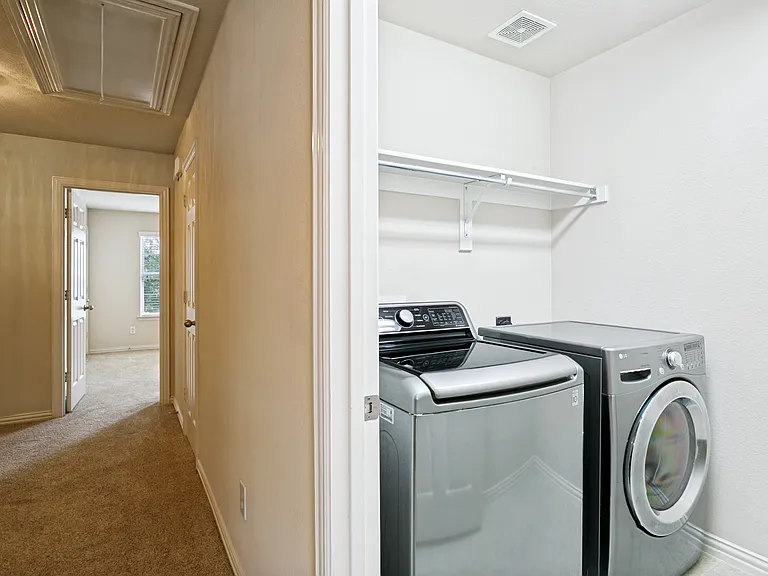 2205 Carlisle St — Photo 6