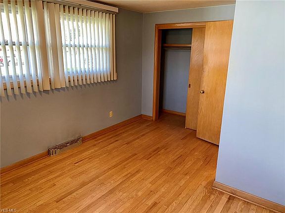 5th image of 2961 Heatherbrae Dr