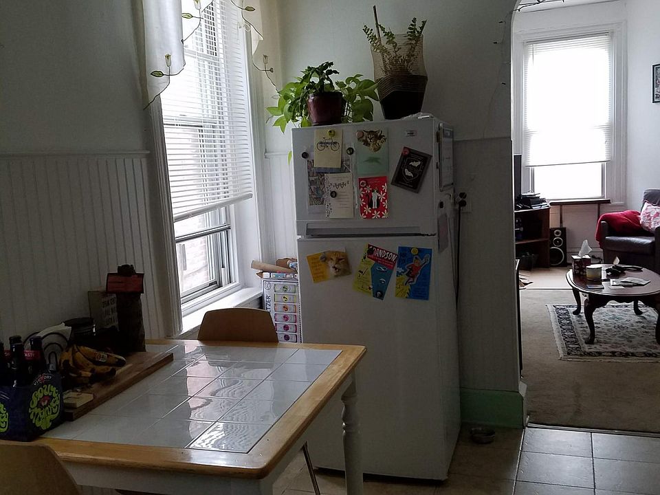 2nd image of 1523 Mifflin St Floor 2