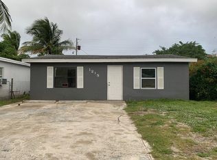 1219 Highland Rd, Lake Worth, FL 33462