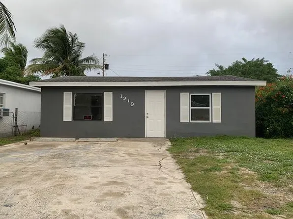 1219 Highland Rd, Lake Worth, FL 33462