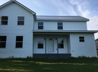 7510 Ferden Rd, Chesaning, MI 48616