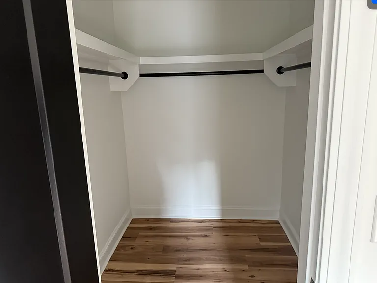 6408 Bishop Ave — Photo 11