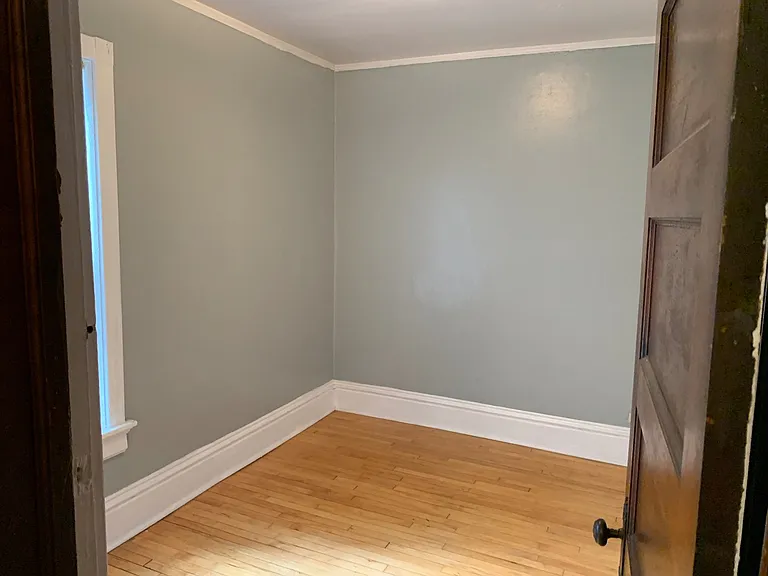 1838 N Oakland Ave — Photo 10