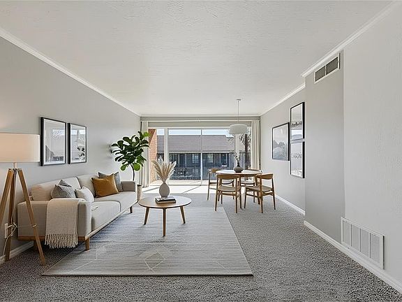 2nd image of 6100 N Brookline Ave APT 28