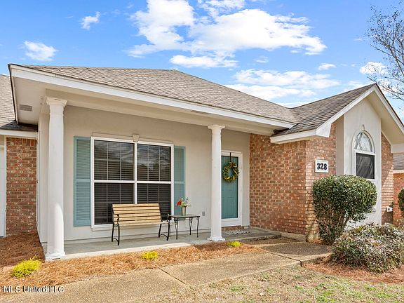 2nd image of 328 Waterfall Way