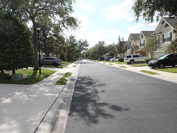 2nd image of 10165 Haverhill Ridge Dr