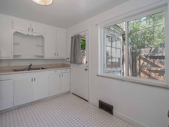5th image of 3831 W 38th Ave #3831