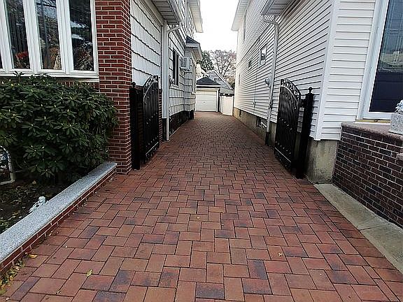 Private Driveway
